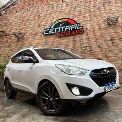 HYUNDAI IX35 2.0 MPI 4X2 16V FLEX 4P AUTOMÁTICO HYUNDAI IX35 2.0 MPI 4X2 16V FLEX 4P AUTOMÁTICO